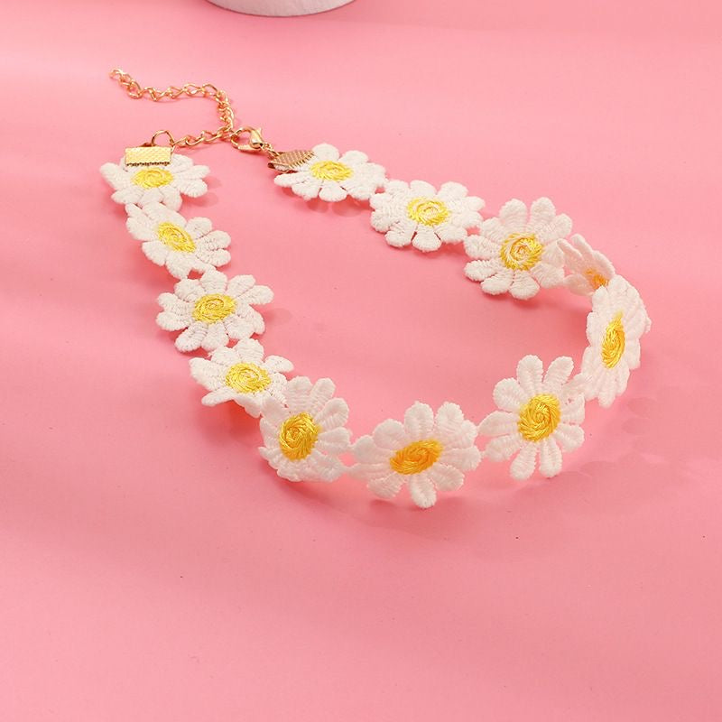 Fabric Daisy Kids Choker