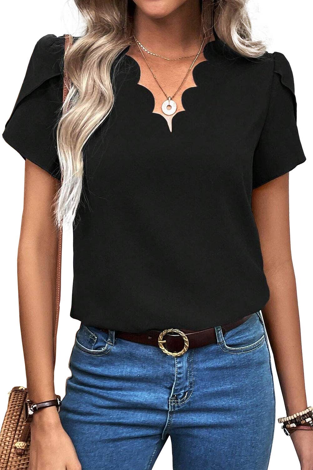 Small Scalloped V-Neck Petal Sleeve Top