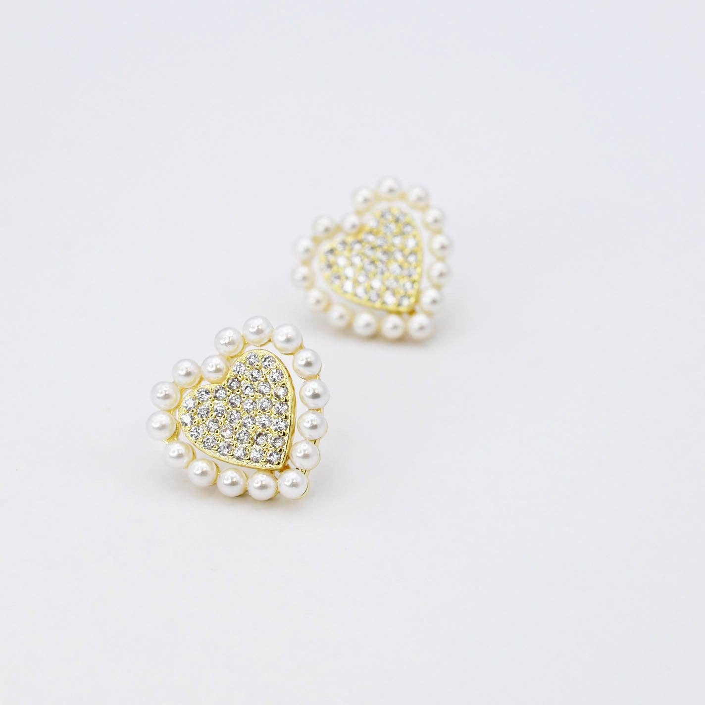 Eternal Heart Stud